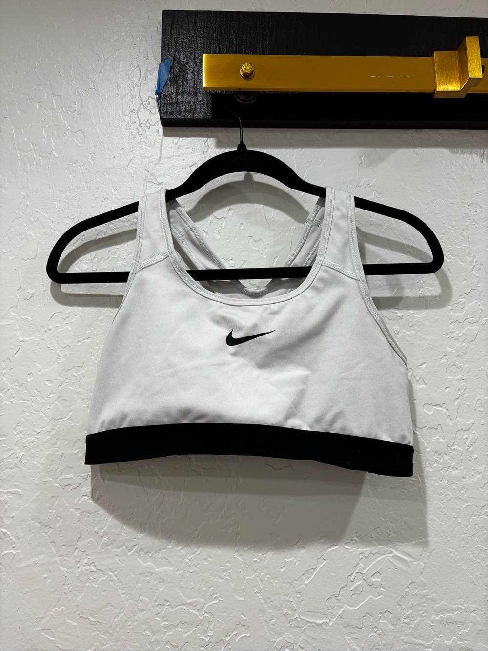 Nike White Sports Bra Light Support Women’s Large